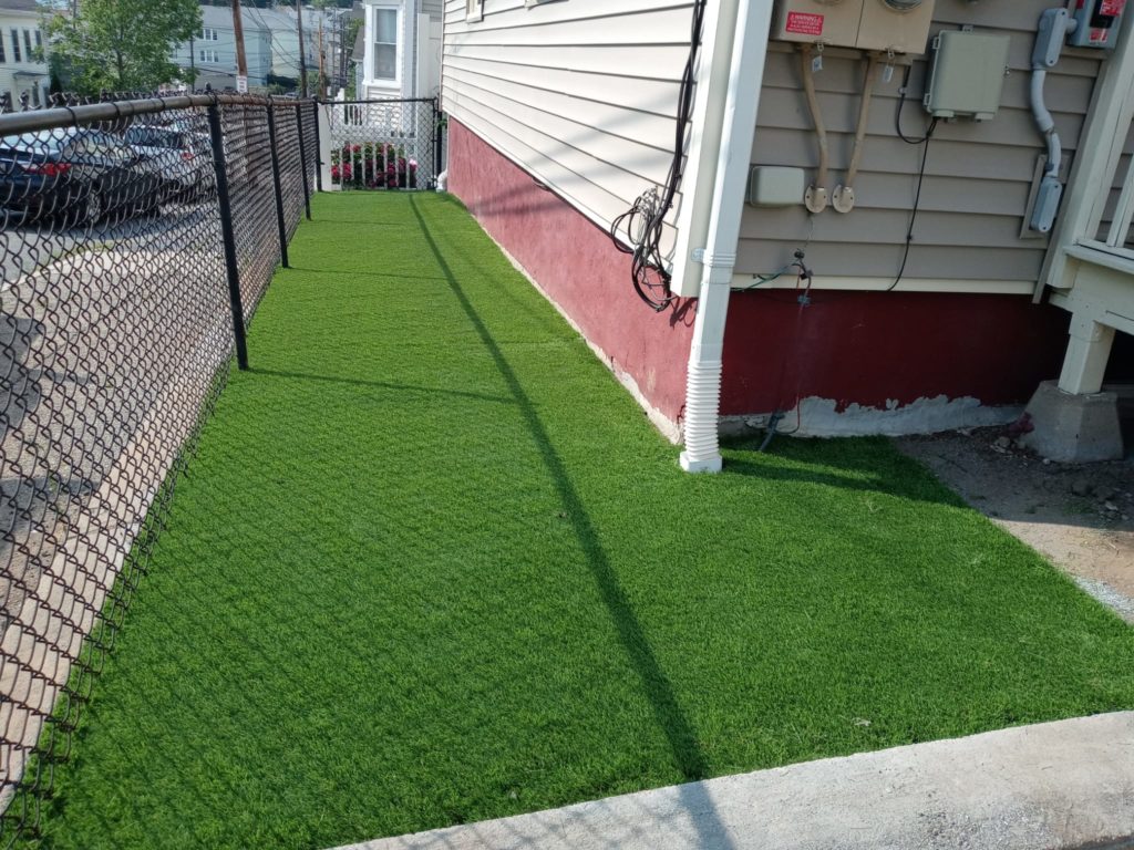 Gallery to Topline Landscaping and Construction